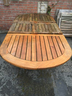 Lacq turbogel on table